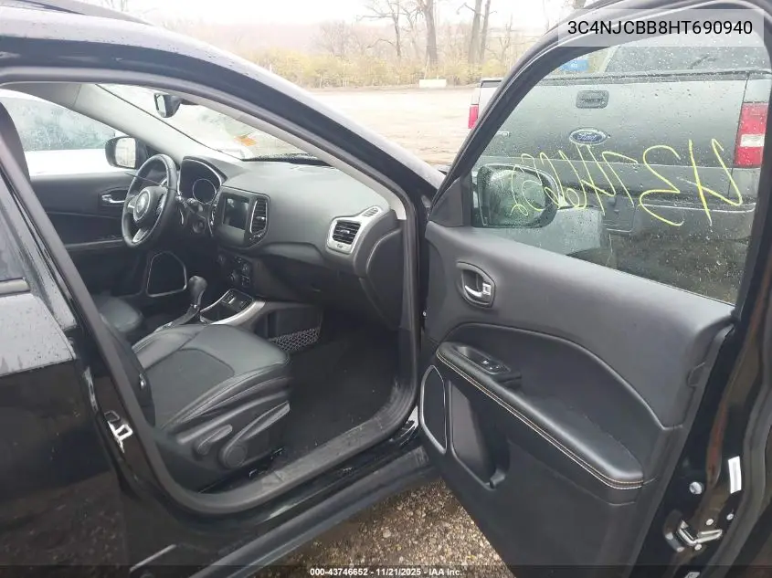 3C4NJCBB8HT690940 2017 Jeep New Compass Latitude Fwd