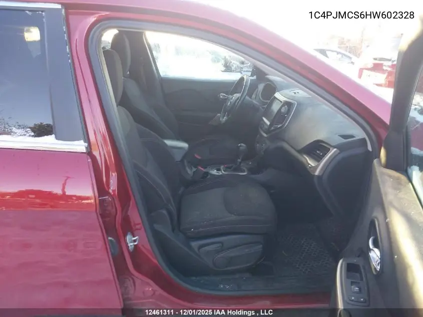 1C4PJMCS6HW602328 2017 Jeep Cherokee Latitude