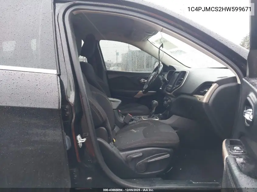 1C4PJMCS2HW599671 2017 Jeep Cherokee Latitude 4X4