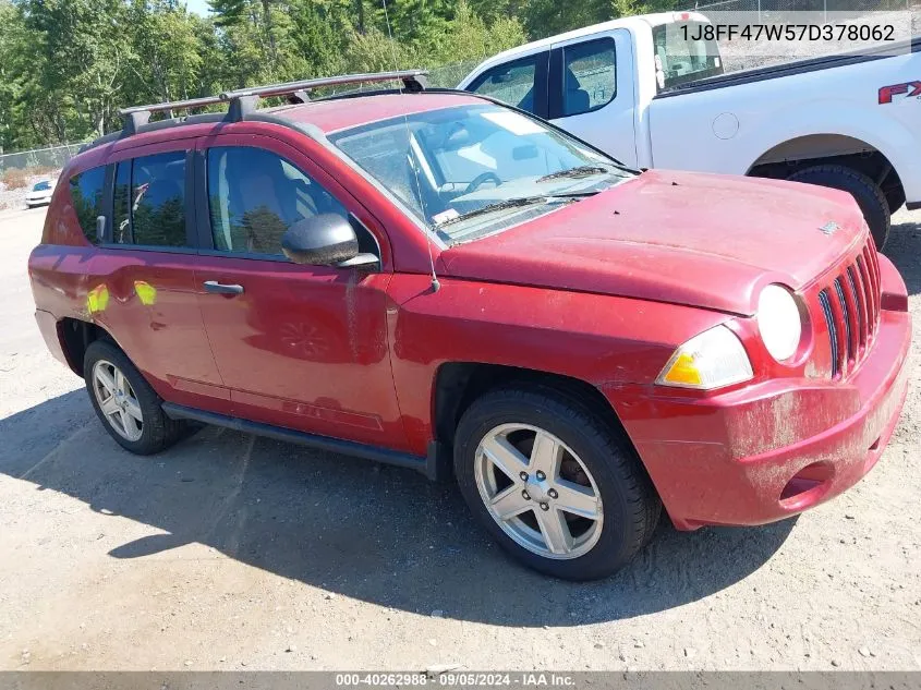 2007 Jeep Compass VIN: 1J8FF47W57D378062 Lot: 40262988