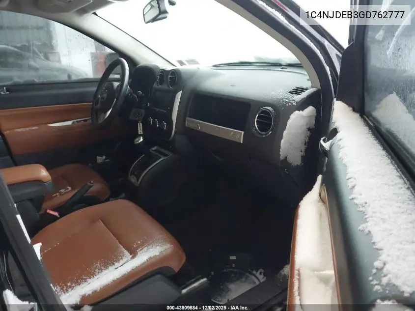 1C4NJDEB3GD762777 2016 Jeep Compass High Altitude Edition