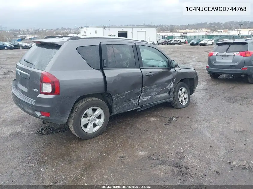 1C4NJCEA9GD744768 2016 Jeep Compass Latitude
