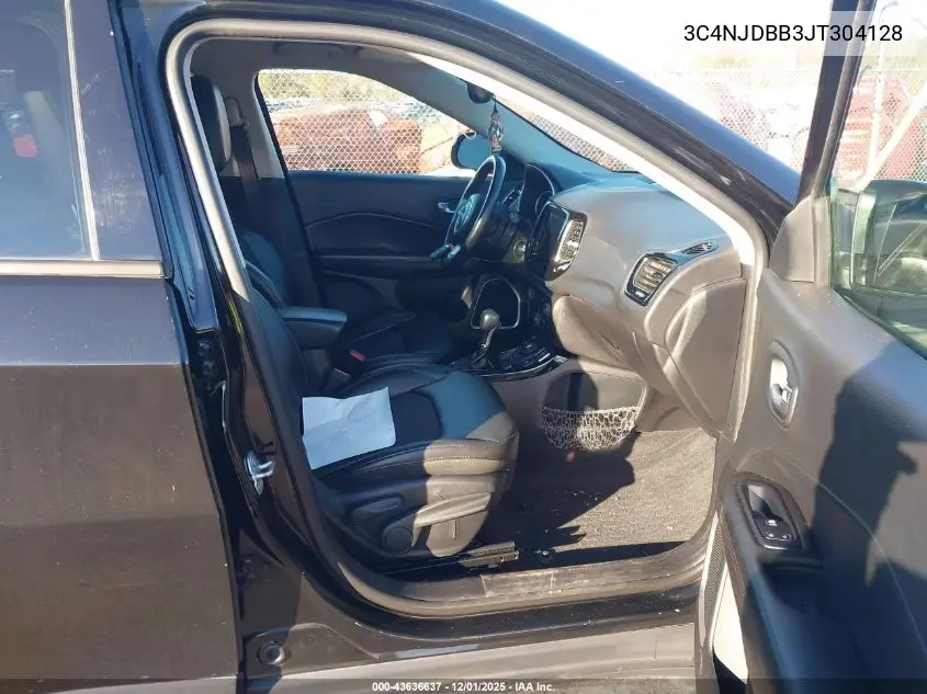 3C4NJDBB3JT304128 2018 Jeep Compass Altitude 4X4