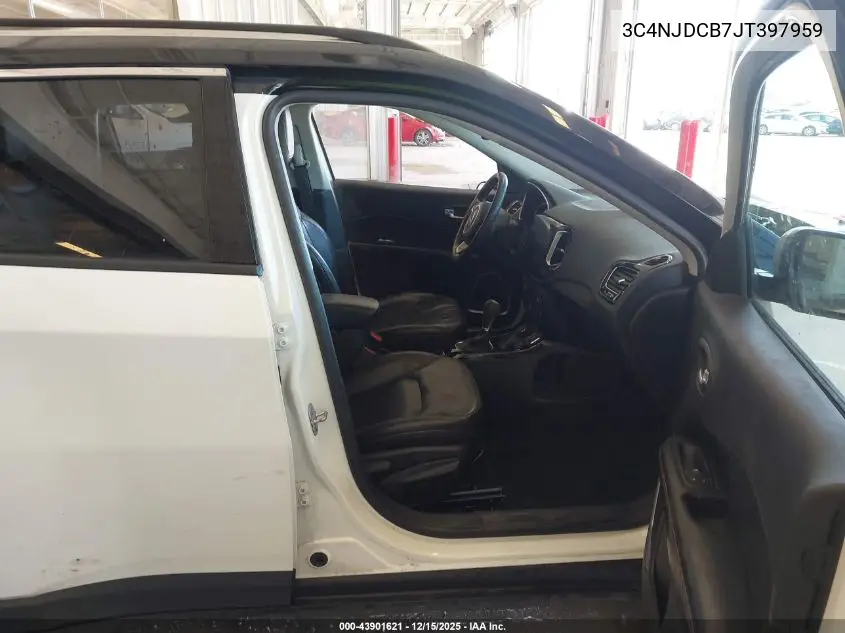 3C4NJDCB7JT397959 2018 Jeep Compass Limited 4X4