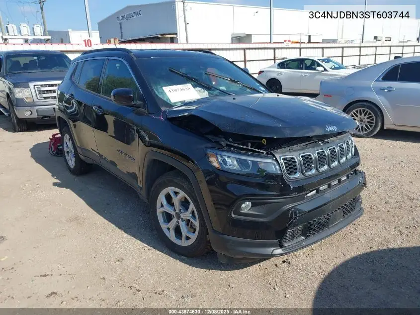 3C4NJDBN3ST603744 2025 Jeep Compass Latitude 4X4