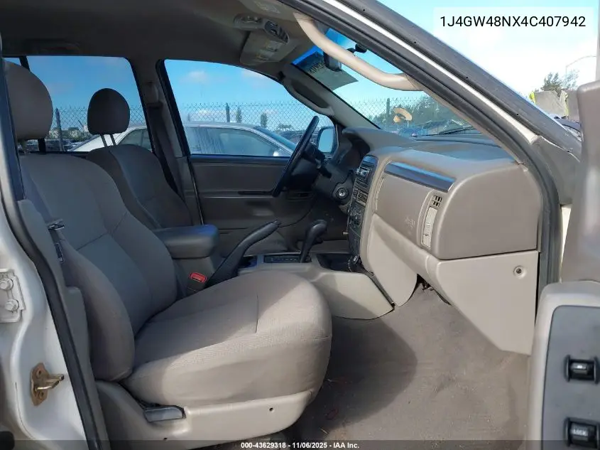 1J4GW48NX4C407942 2004 Jeep Grand Cherokee Laredo
