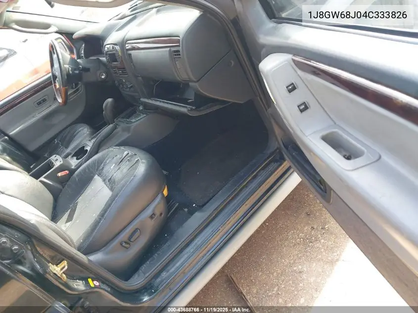 1J8GW68J04C333826 2004 Jeep Grand Cherokee Overland