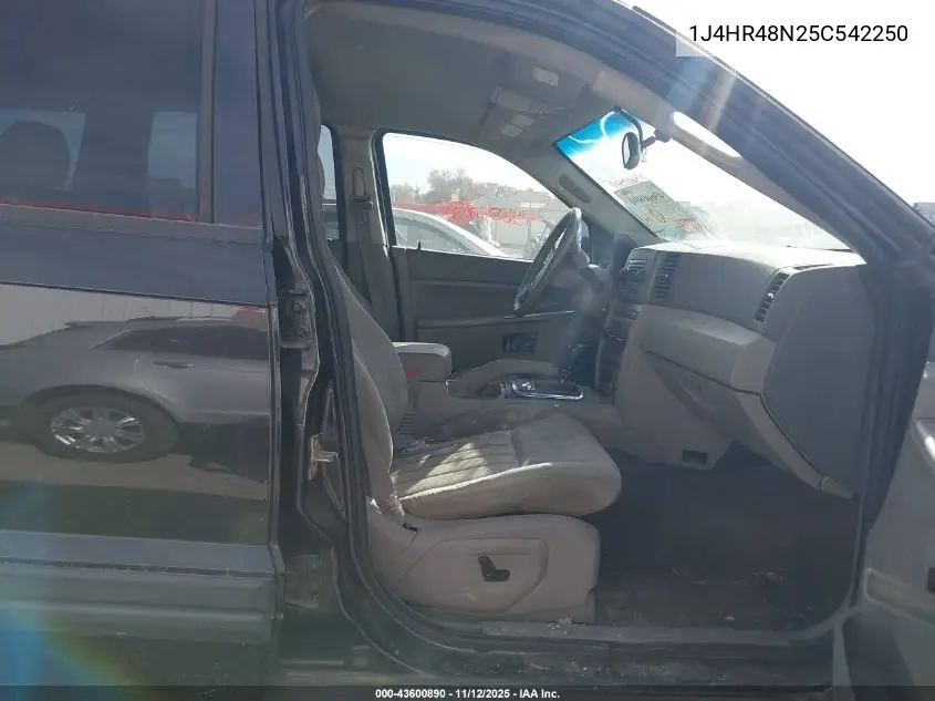 1J4HR48N25C542250 2005 Jeep Grand Cherokee Laredo