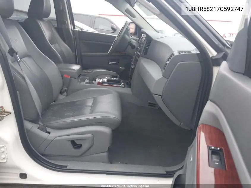 1J8HR58217C592747 2007 Jeep Grand Cherokee Limited