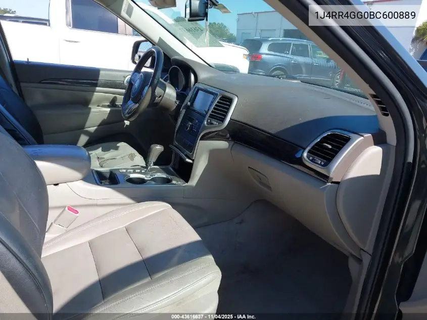 1J4RR4GG0BC600889 2011 Jeep Grand Cherokee Laredo
