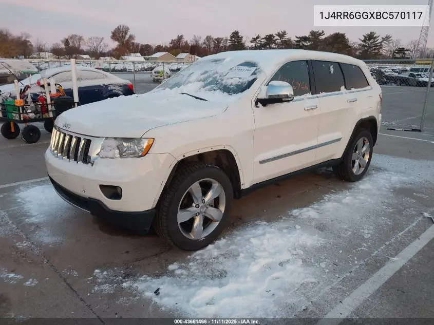 1J4RR6GGXBC570117 2011 Jeep Grand Cherokee Overland