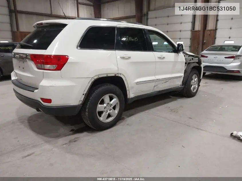 1J4RR4GG1BC531050 2011 Jeep Grand Cherokee Laredo