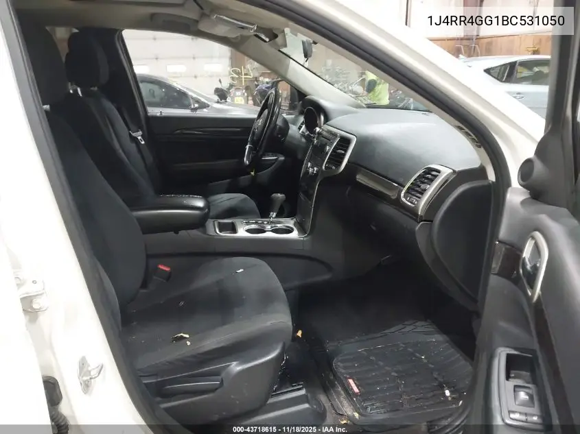1J4RR4GG1BC531050 2011 Jeep Grand Cherokee Laredo