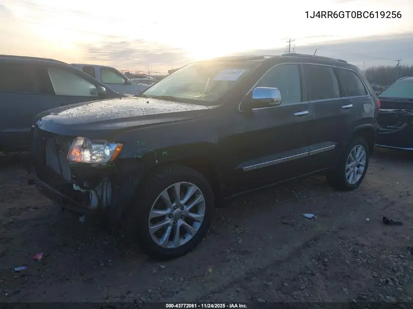 1J4RR6GT0BC619256 2011 Jeep Grand Cherokee Overland