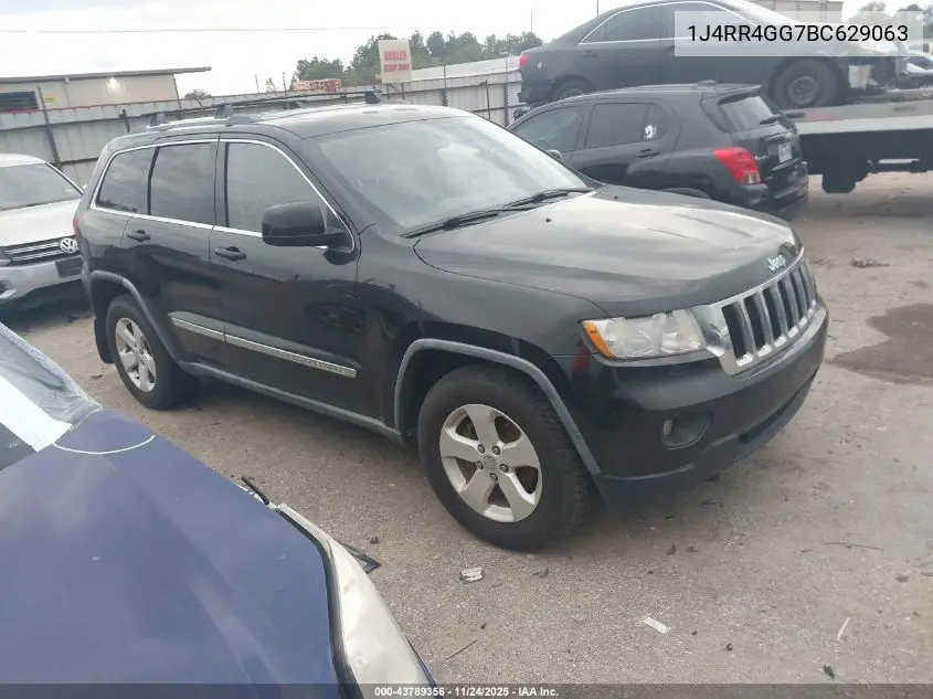 1J4RR4GG7BC629063 2011 Jeep Grand Cherokee Laredo