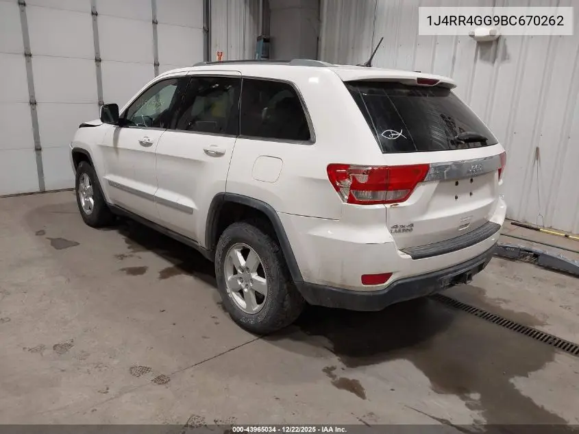 1J4RR4GG9BC670262 2011 Jeep Grand Cherokee Laredo