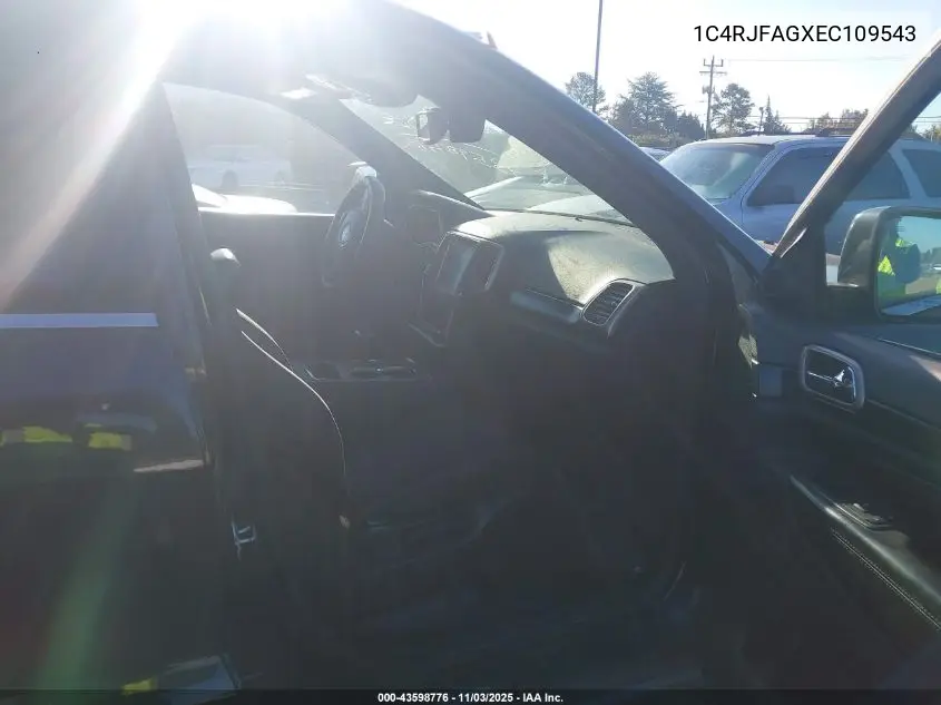 1C4RJFAGXEC109543 2014 Jeep Grand Cherokee Laredo