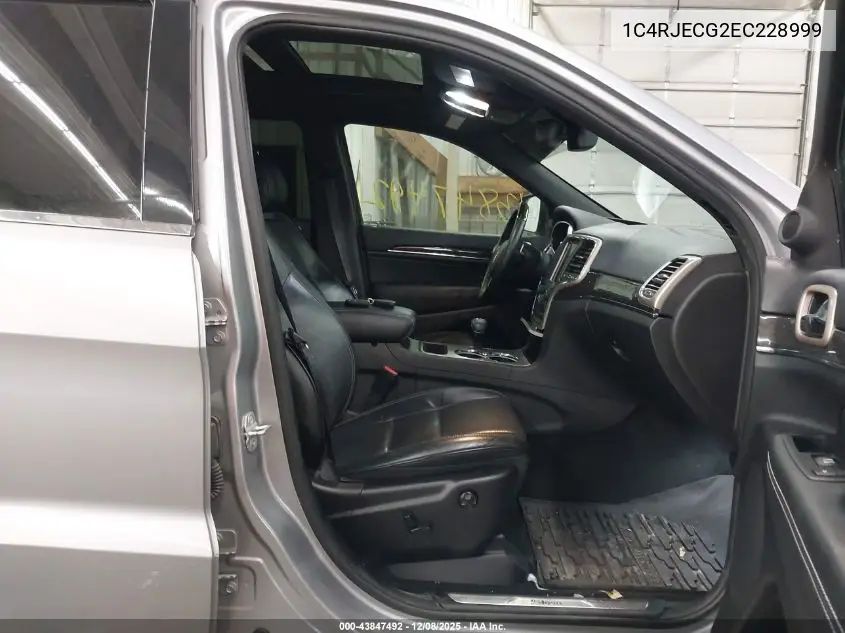 1C4RJECG2EC228999 2014 Jeep Grand Cherokee Overland