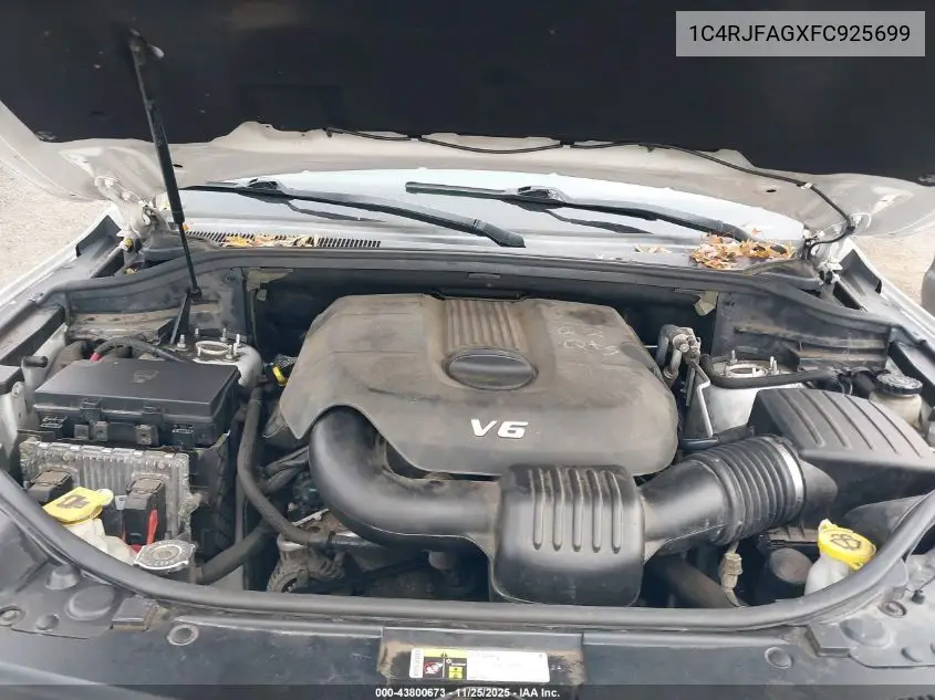 1C4RJFAGXFC925699 2015 Jeep Grand Cherokee Laredo