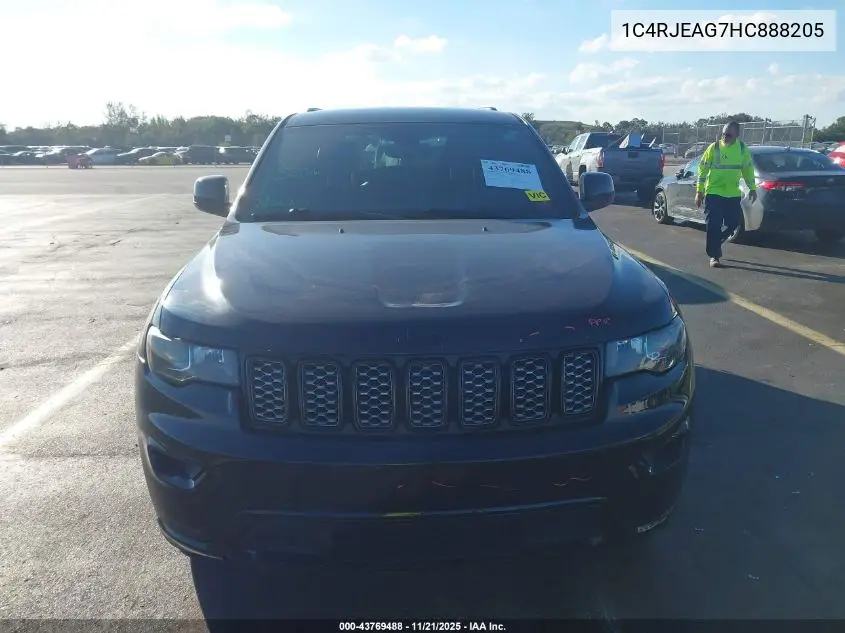 1C4RJEAG7HC888205 2017 Jeep Grand Cherokee Altitude 4X2