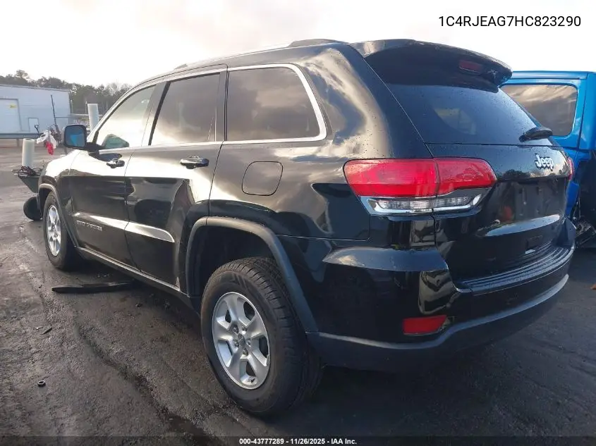 1C4RJEAG7HC823290 2017 Jeep Grand Cherokee Laredo 4X2