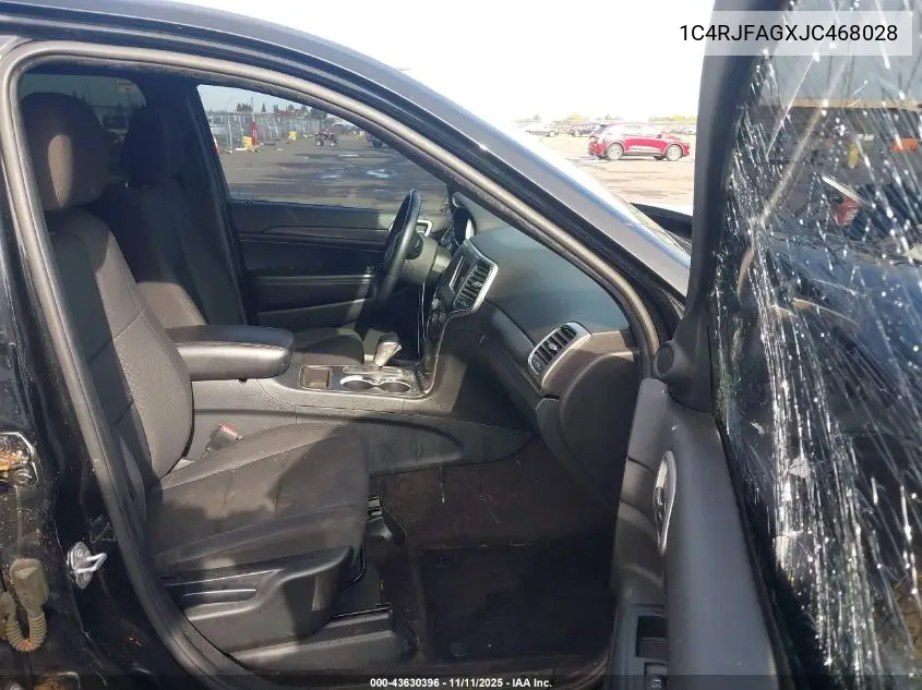 1C4RJFAGXJC468028 2018 Jeep Grand Cherokee Laredo E 4X4