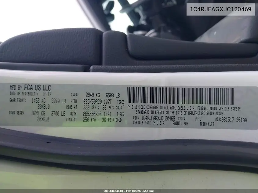 1C4RJFAGXJC120469 2018 Jeep Grand Cherokee Altitude 4X4
