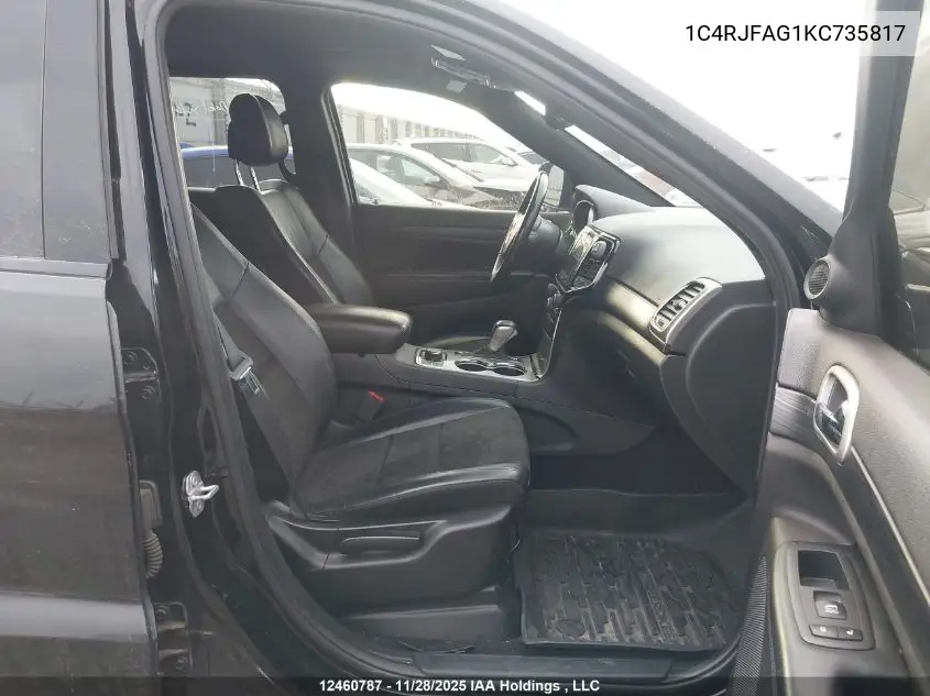 1C4RJFAG1KC735817 2019 Jeep Grand Cherokee Laredo