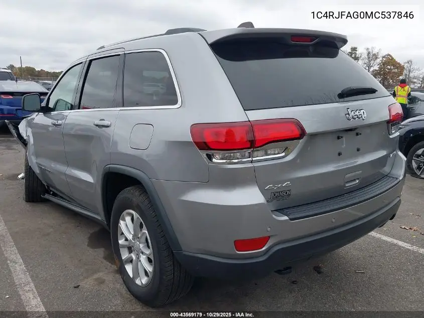 1C4RJFAG0MC537846 2021 Jeep Grand Cherokee Laredo E 4X4