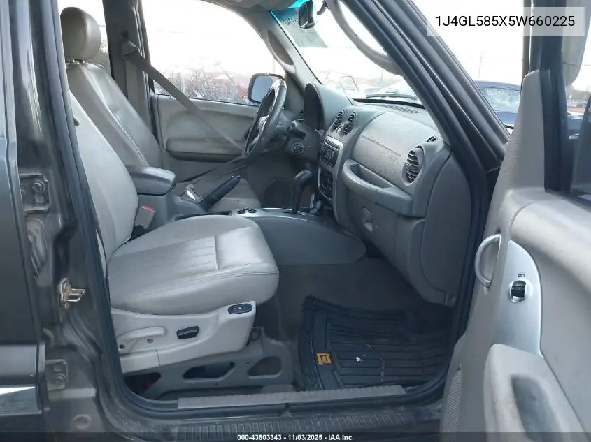 1J4GL585X5W660225 2005 Jeep Liberty Limited Edition