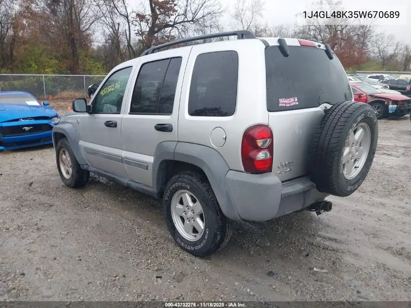 1J4GL48K35W670689 2005 Jeep Liberty Sport