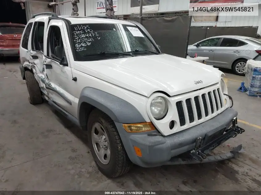 1J4GL48KX5W545821 2005 Jeep Liberty Sport