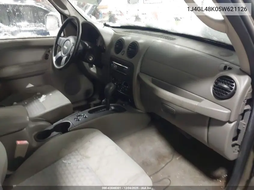 1J4GL48K05W621126 2005 Jeep Liberty Sport