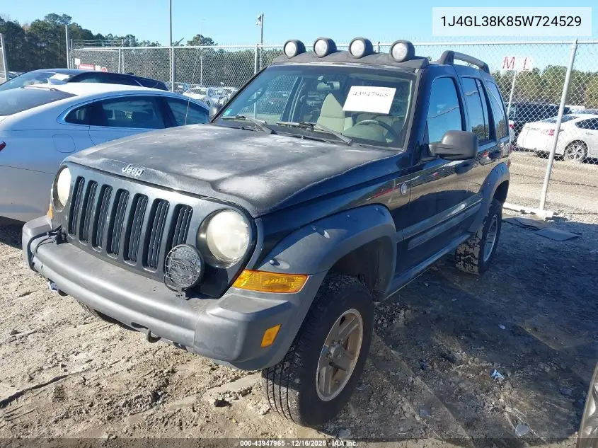 1J4GL38K85W724529 2005 Jeep Liberty Renegade