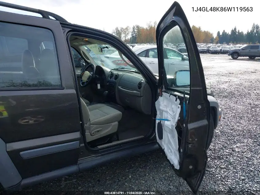 1J4GL48K86W119563 2006 Jeep Liberty Sport