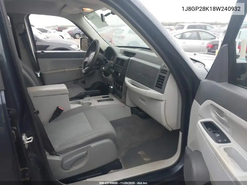1J8GP28K18W240932 2008 Jeep Liberty Sport