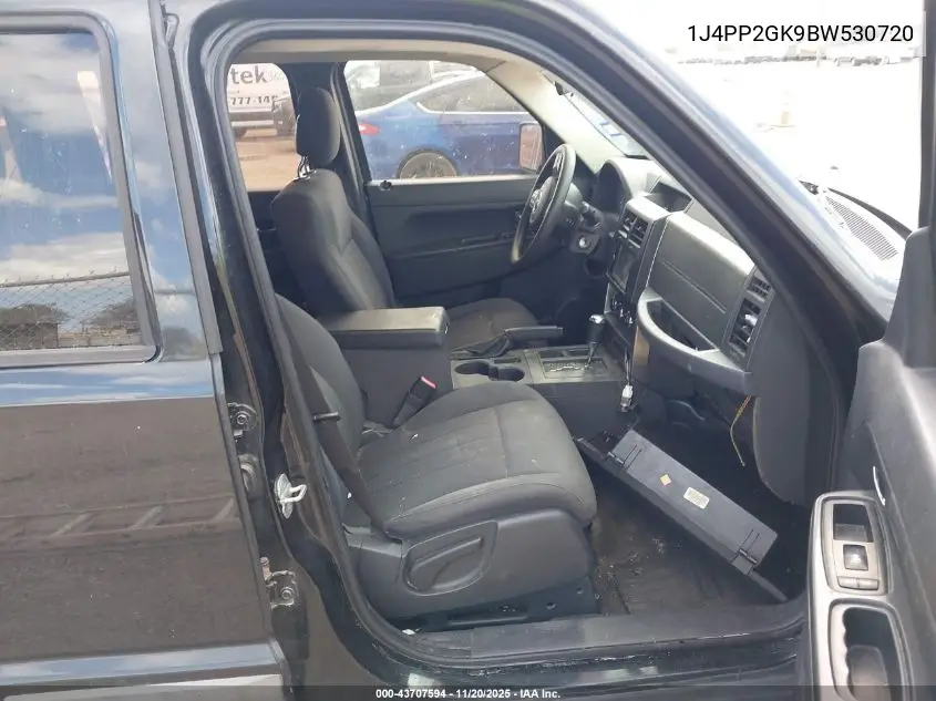 1J4PP2GK9BW530720 2011 Jeep Liberty Sport