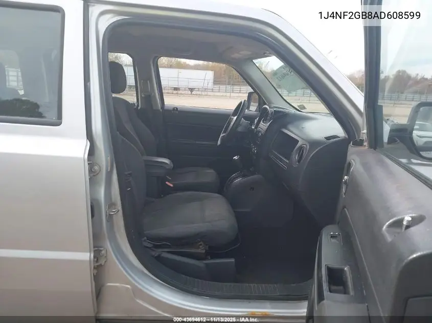 1J4NF2GB8AD608599 2010 Jeep Patriot Sport