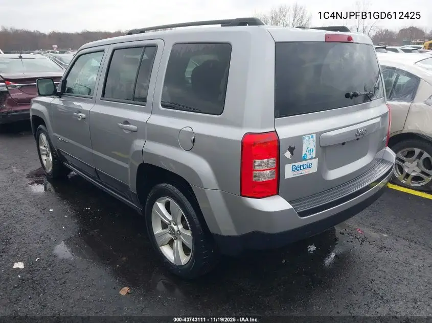 1C4NJPFB1GD612425 2016 Jeep Patriot Latitude