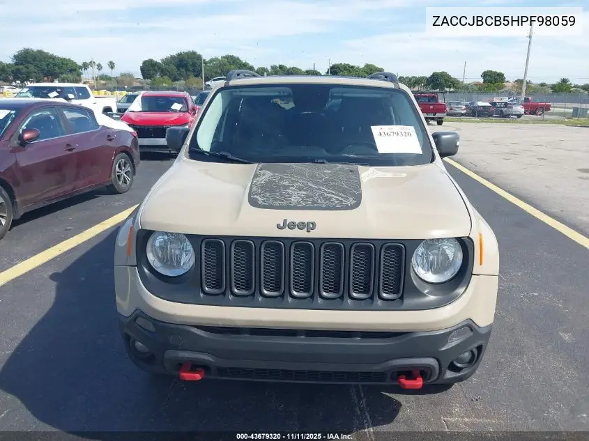 ZACCJBCB5HPF98059 2017 Jeep Renegade Deserthawk 4X4