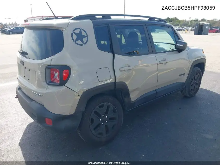 ZACCJBCB5HPF98059 2017 Jeep Renegade Deserthawk 4X4