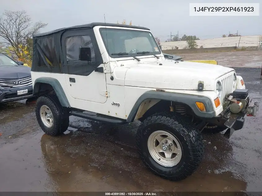 1J4FY29P2XP461923 1999 Jeep Wrangler Se