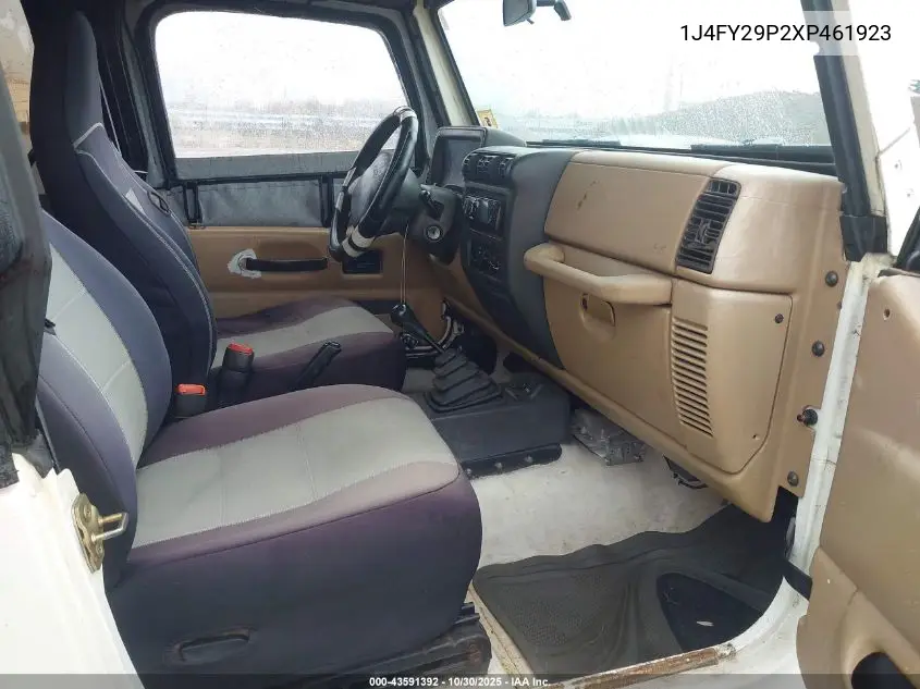 1J4FY29P2XP461923 1999 Jeep Wrangler Se