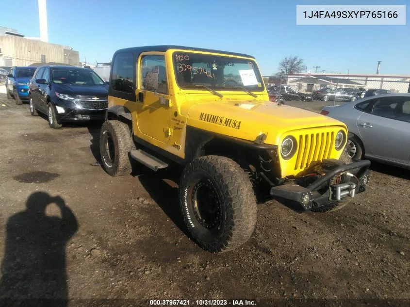 1J4FA49SXYP765166 2000 Jeep Wrangler Sport