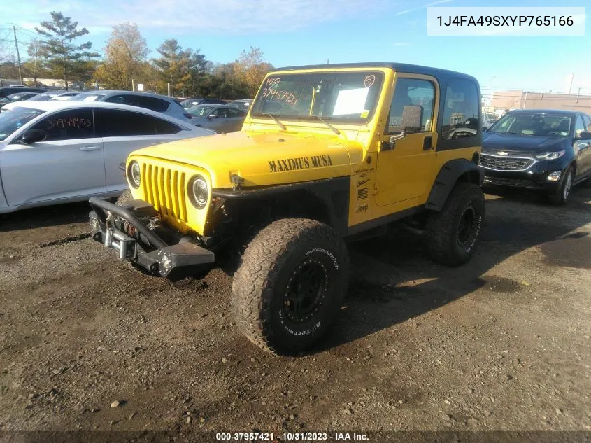 2000 Jeep Wrangler Sport VIN: 1J4FA49SXYP765166 Lot: 37957421