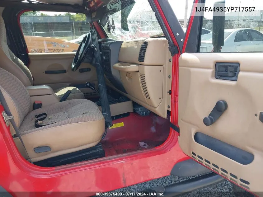 2000 Jeep Wrangler Sport VIN: 1J4FA49S5YP717557 Lot: 39875490