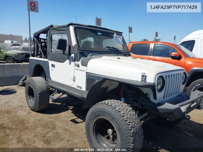 2000 Jeep Wrangler Se VIN: 1J4FA29P7YP717429 Lot: 40197535