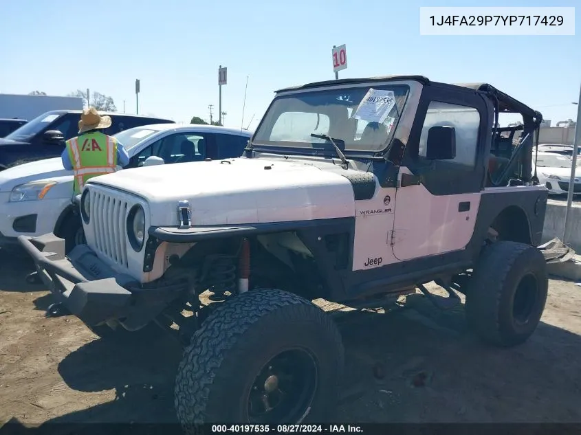 2000 Jeep Wrangler Se VIN: 1J4FA29P7YP717429 Lot: 40197535