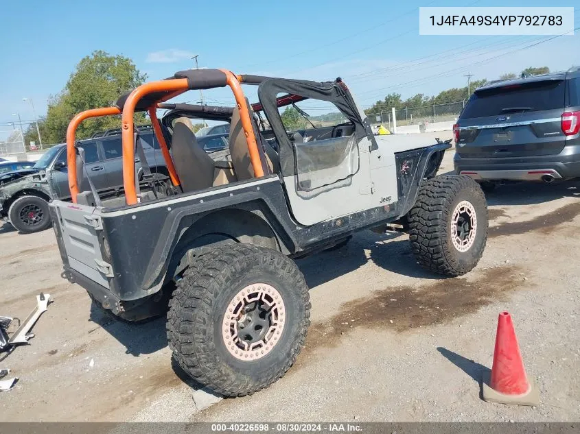 2000 Jeep Wrangler Sport VIN: 1J4FA49S4YP792783 Lot: 40226598