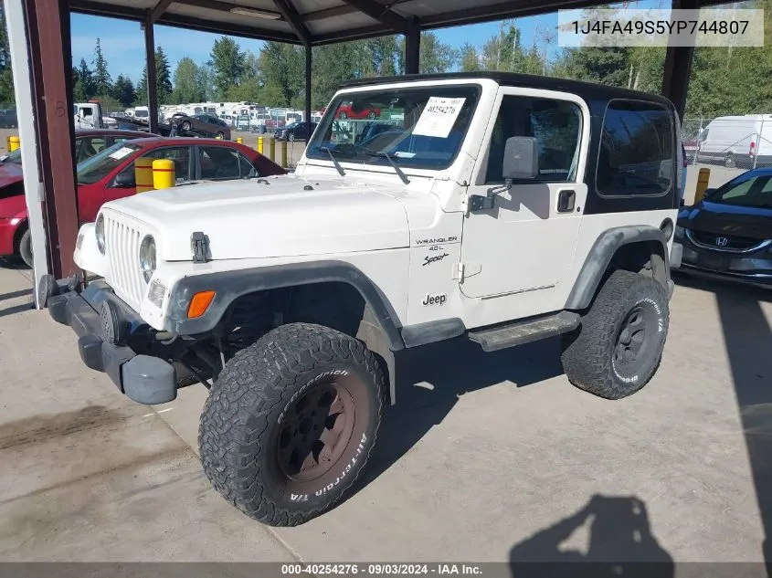 1J4FA49S5YP744807 2000 Jeep Wrangler Sport